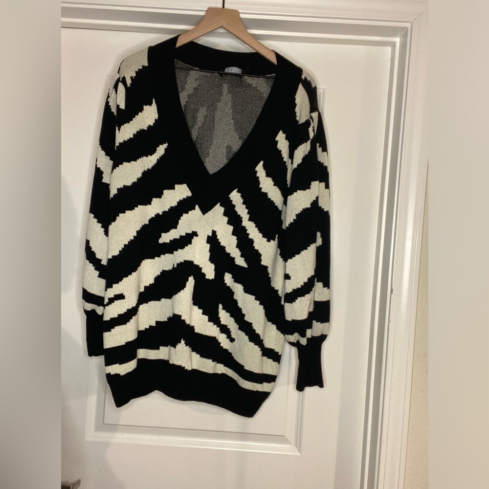 Black and Cream/Ivory, Striped, HEAVY sweater from Fashion to Figure 3X